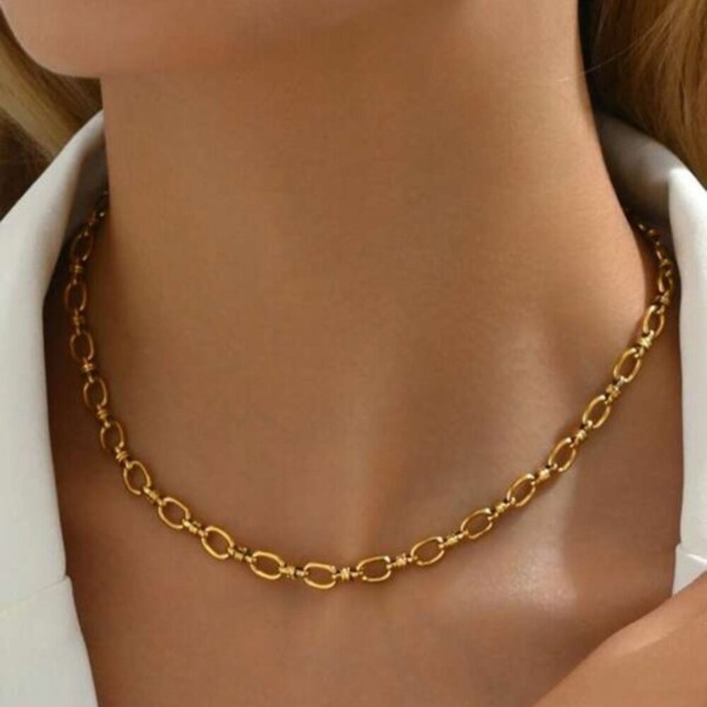 18K Gold Filled Oval Link Chain Choker Necklace (15.7" + 1.7")